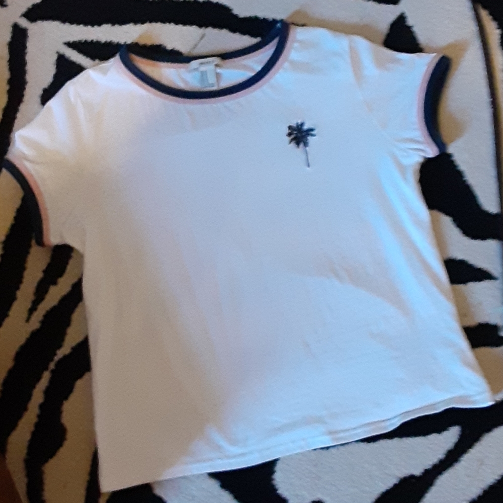 Forever 21 tshirt